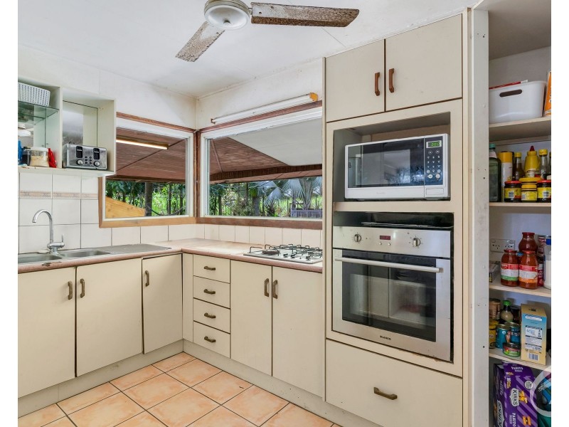 110 Mount Peter Road, Edmonton QLD 4869