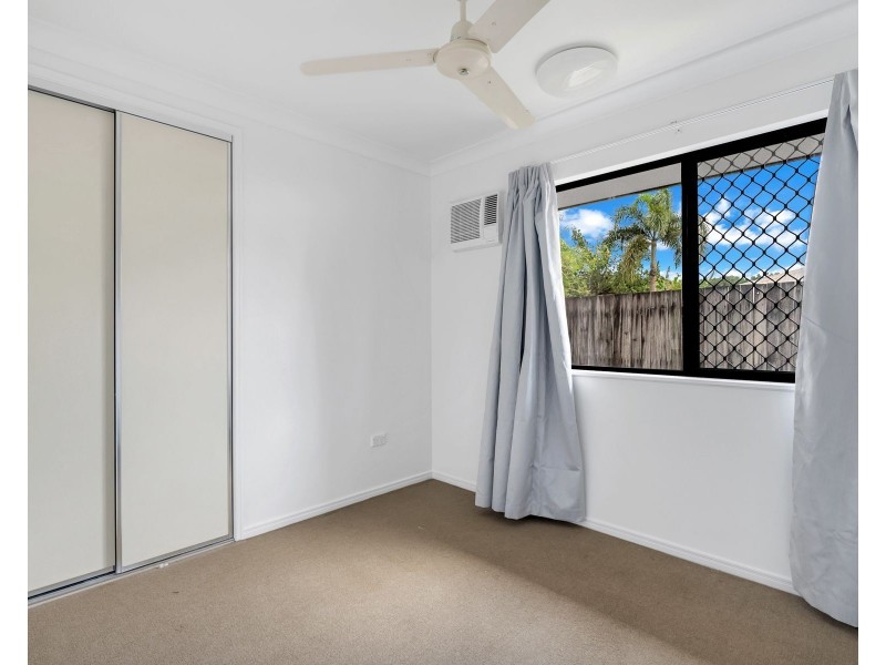 7 Cliffdale Street, Bentley Park QLD 4869