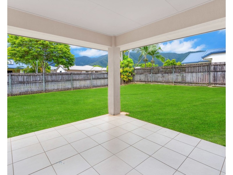 7 Cliffdale Street, Bentley Park QLD 4869