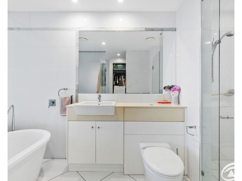 504/78-86 Moore Street, Trinity Beach QLD 4879
