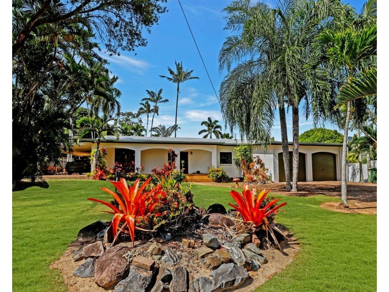 16 Boroko Close, Trinity Beach QLD 4879