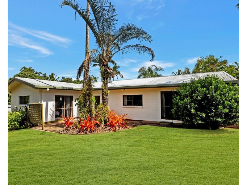 16 Boroko Close, Trinity Beach QLD 4879