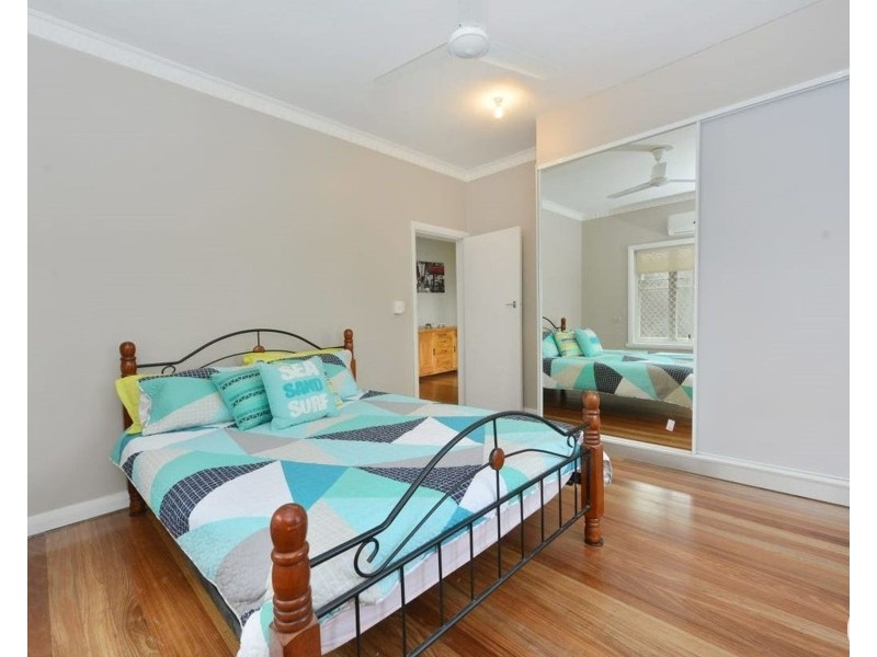 4 Harris Street, Parramatta Park QLD 4870