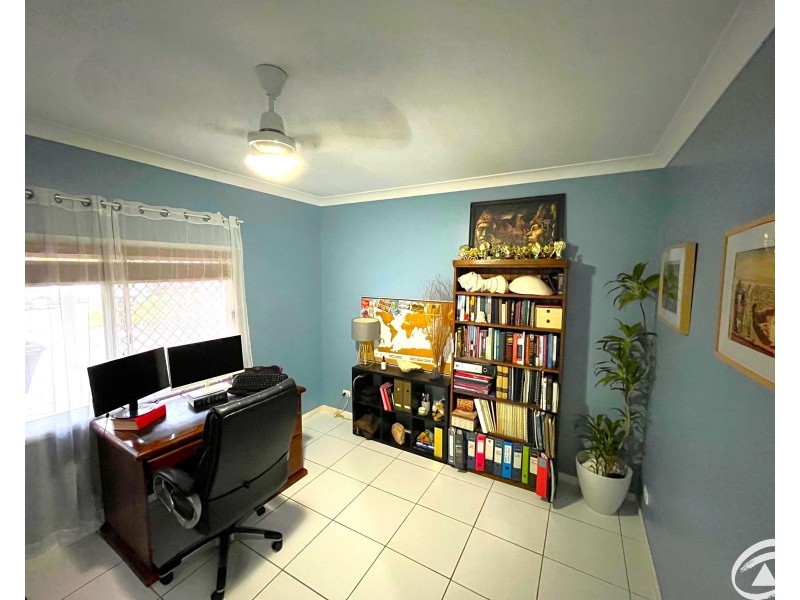 2/3 Guava Street, Holloways Beach QLD 4878