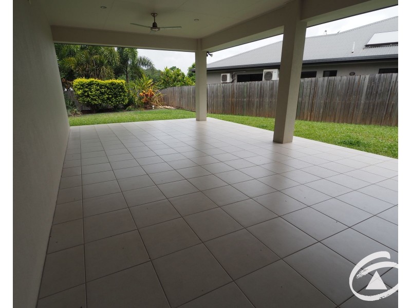 24 Rainbow Street, Kanimbla QLD 4870