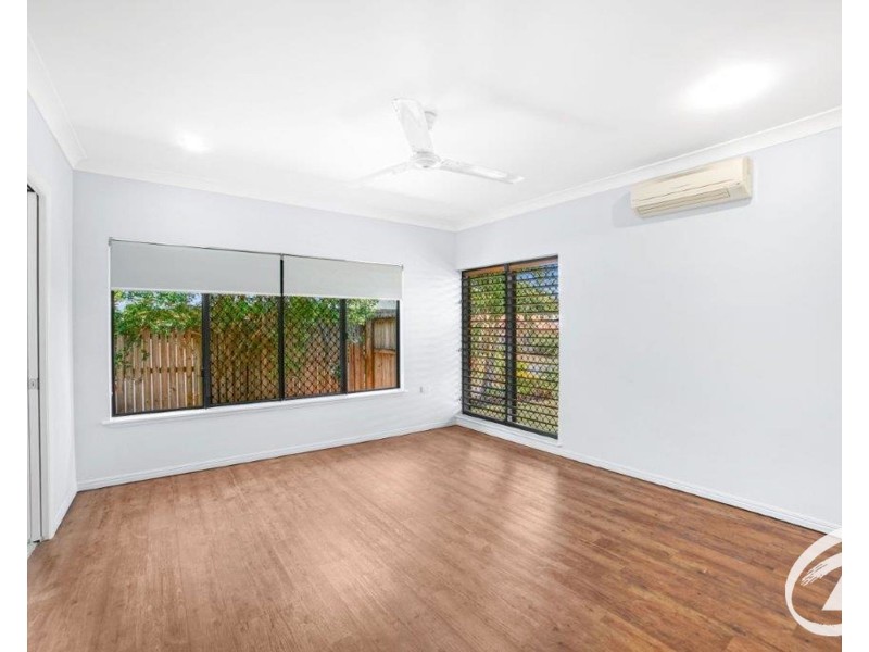 7 Tradewinds Close, Redlynch QLD 4870