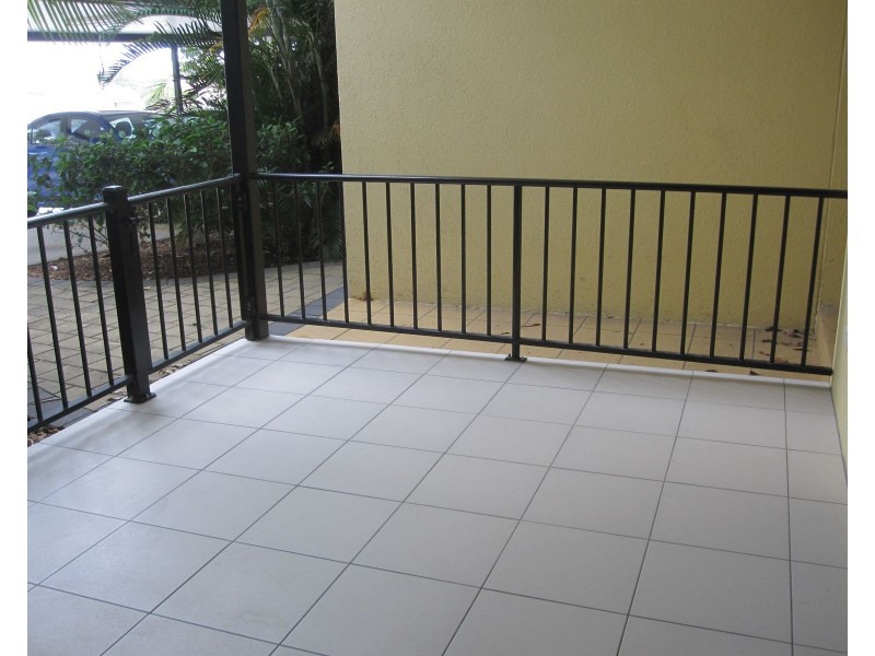 16/3-9 Stratford Parade, Stratford QLD 4870