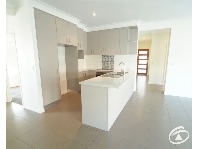 22 Seaways Street, Trinity Beach QLD 4879
