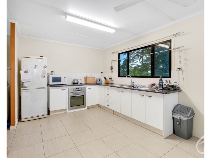 54 Mount Peter Road, Edmonton QLD 4869