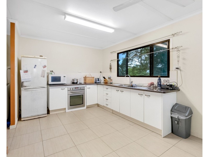 54 Mount Peter Road, Edmonton QLD 4869