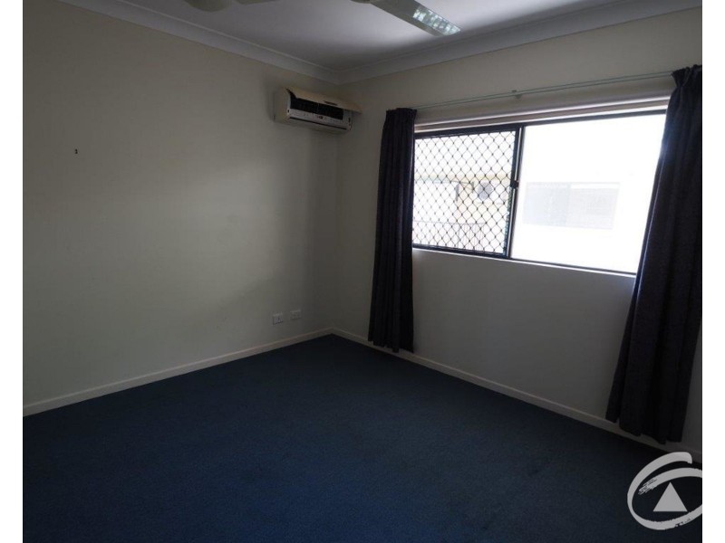 23/3-9 Stratford Parade, Stratford QLD 4870