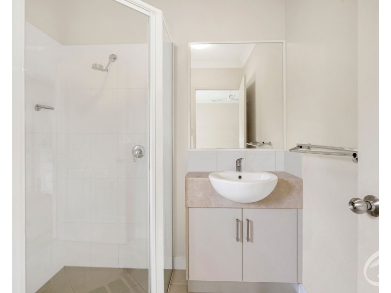 16/21-29 Giffin Road, White Rock QLD 4868