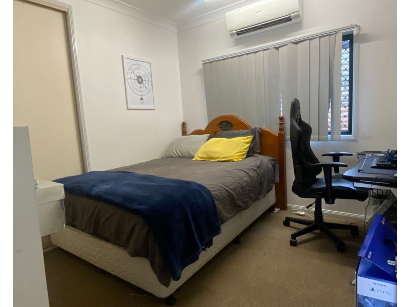 18 Caesar Street, Bentley Park QLD 4869