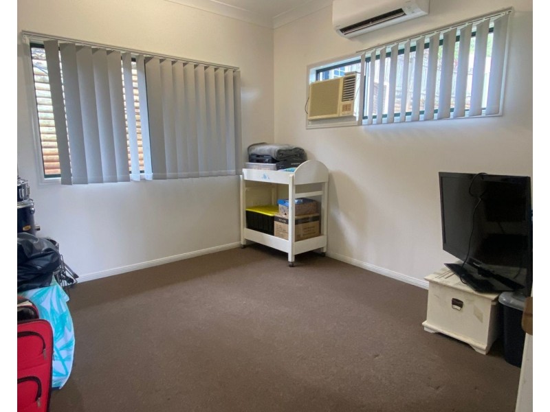 18 Caesar Street, Bentley Park QLD 4869