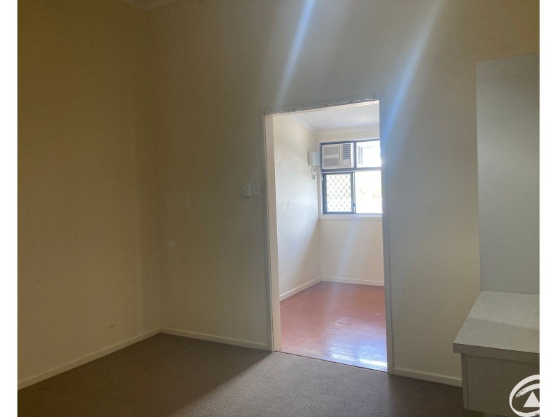 10/189 Sheridan Street, Cairns North QLD 4870