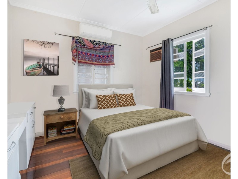 7 Hill Street, Manunda QLD 4870