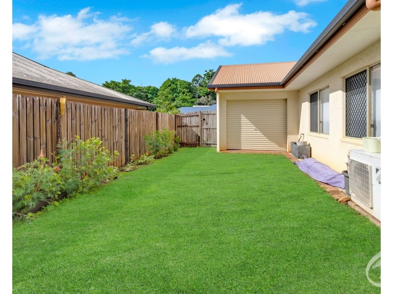 15 Tradewinds Close, Redlynch QLD 4870