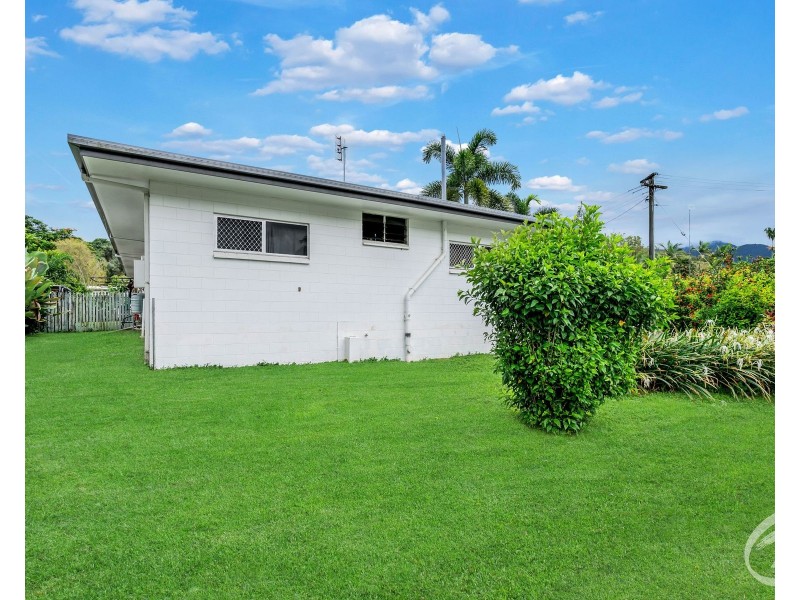1 & 2/1 Spartan Close, Edmonton QLD 4869