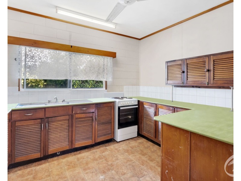 1 & 2/1 Spartan Close, Edmonton QLD 4869