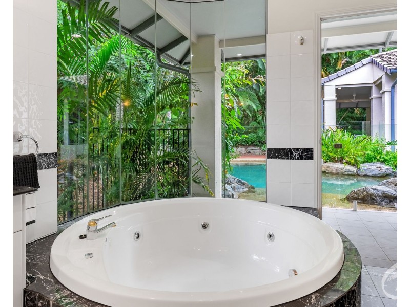 12 Green Avenue, Kewarra Beach QLD 4879