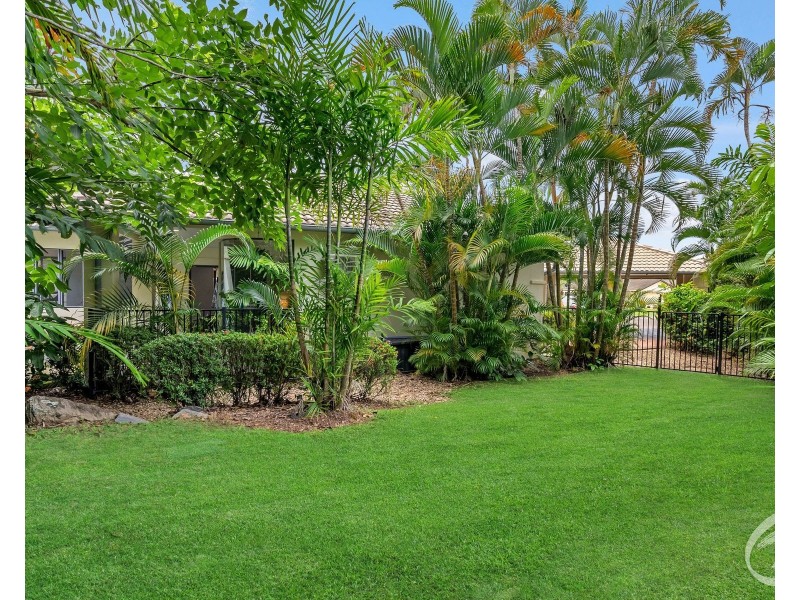 12 Green Avenue, Kewarra Beach QLD 4879