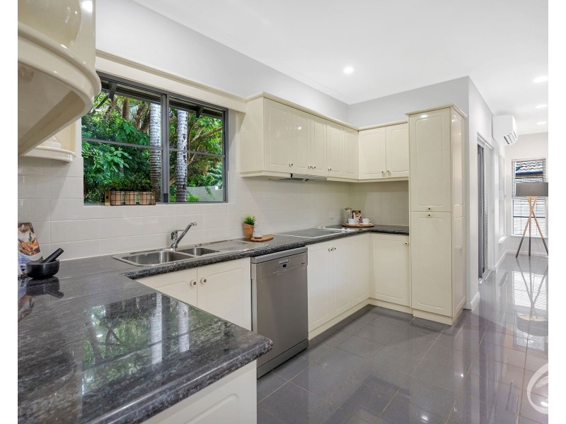 12 Green Avenue, Kewarra Beach QLD 4879