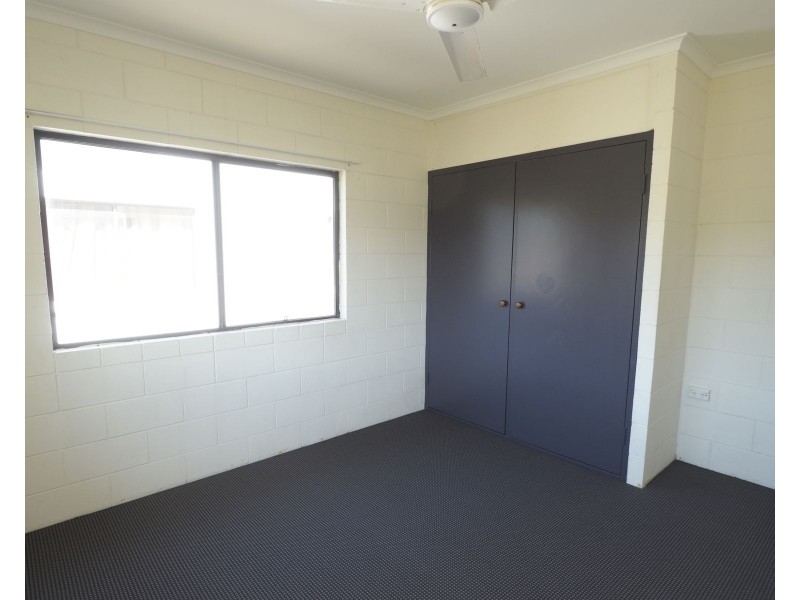 27/173 Mayer Street, Manunda QLD 4870