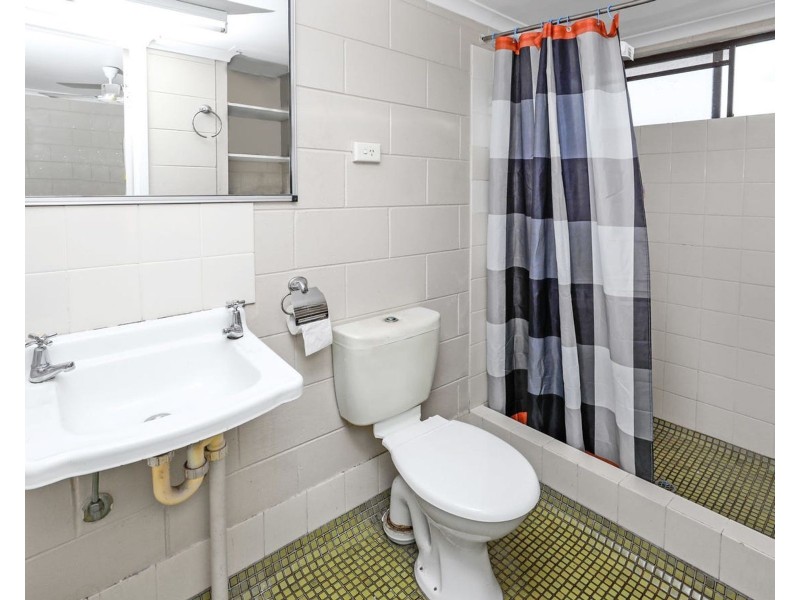 27/5 Fisk Street, Westcourt QLD 4870