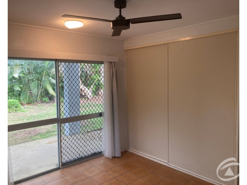2/16 Mimosa Street, Holloways Beach QLD 4878