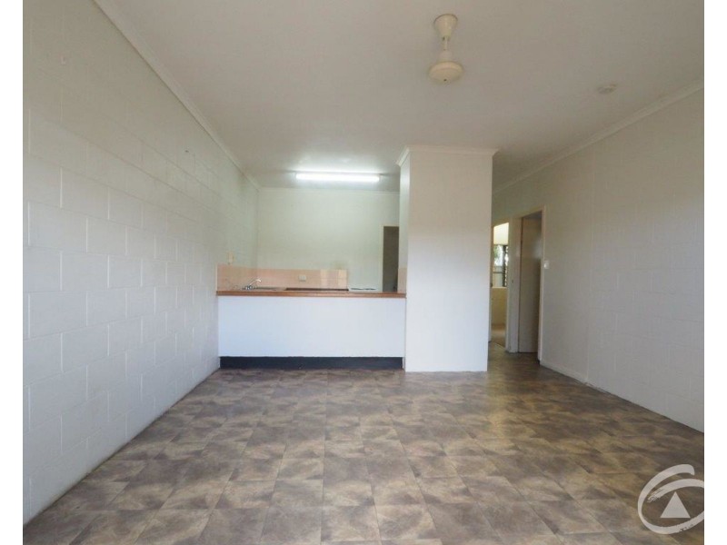 2/13 Kidston Street, Bungalow QLD 4870