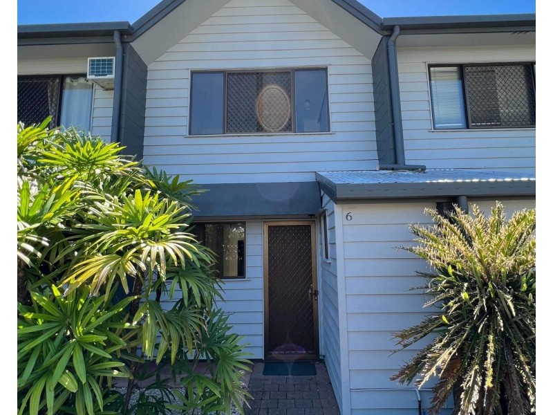 6/17 Balaclava Road, Earlville QLD 4870