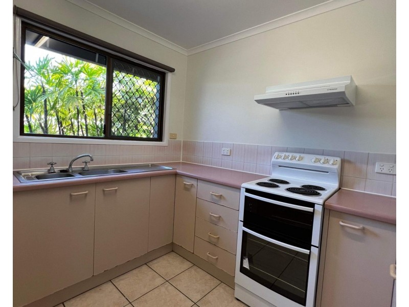 6/17 Balaclava Road, Earlville QLD 4870