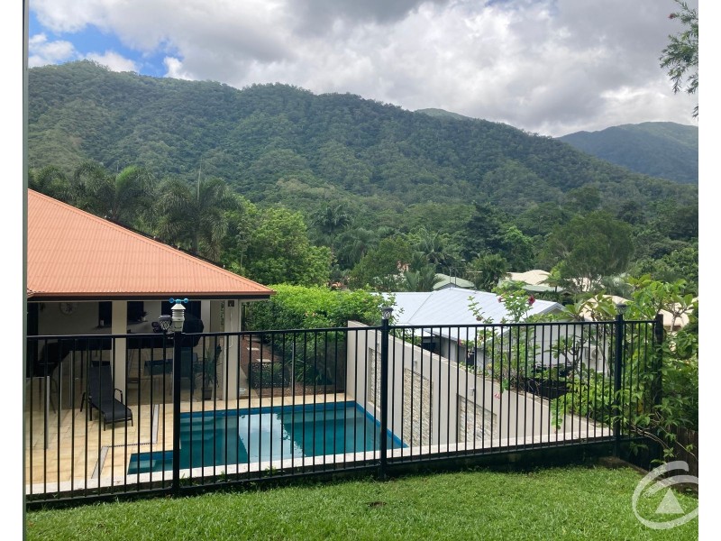 19 Fairley Street, Redlynch QLD 4870