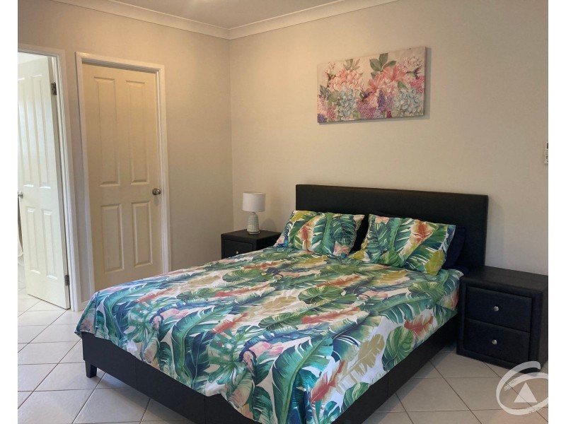 19 Fairley Street, Redlynch QLD 4870