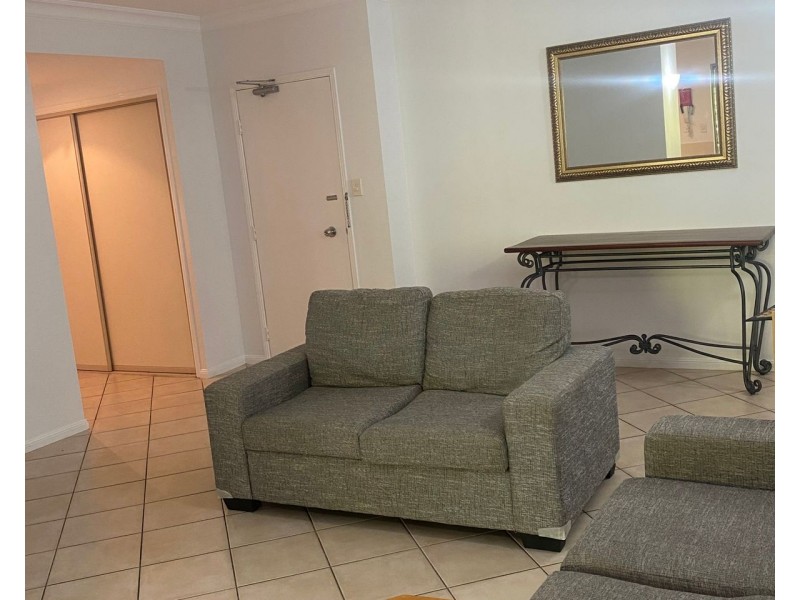 822/2-10 Greenslopes Street, Cairns North QLD 4870