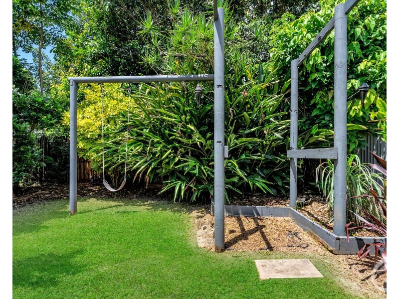 10 Green Avenue, Kewarra Beach QLD 4879