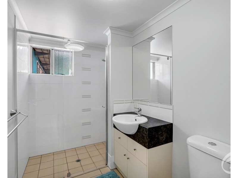 17/1-13 Ernest Street, Redlynch QLD 4870