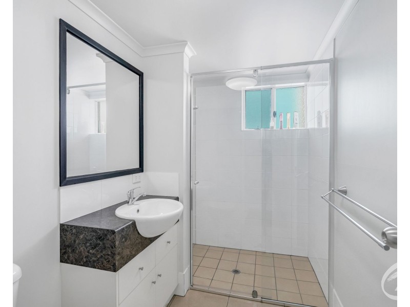 17/1-13 Ernest Street, Redlynch QLD 4870