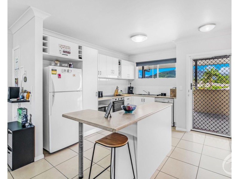 17/1-13 Ernest Street, Redlynch QLD 4870
