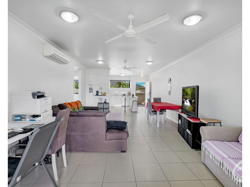 17/1-13 Ernest Street, Redlynch QLD 4870