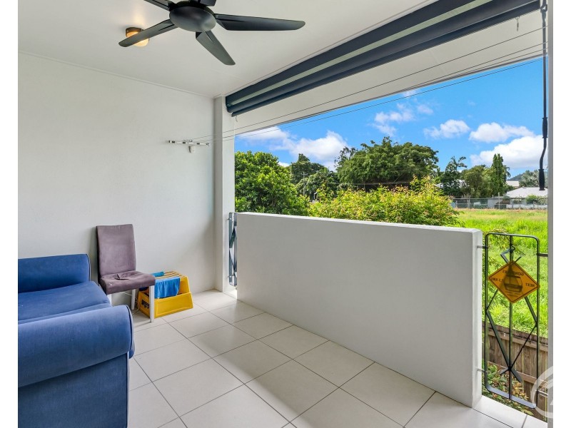 17/1-13 Ernest Street, Redlynch QLD 4870