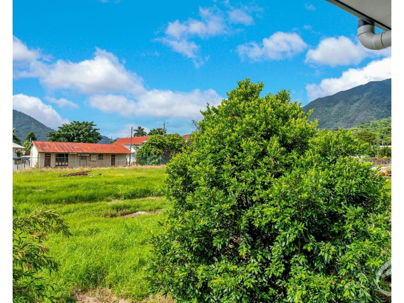 17/1-13 Ernest Street, Redlynch QLD 4870