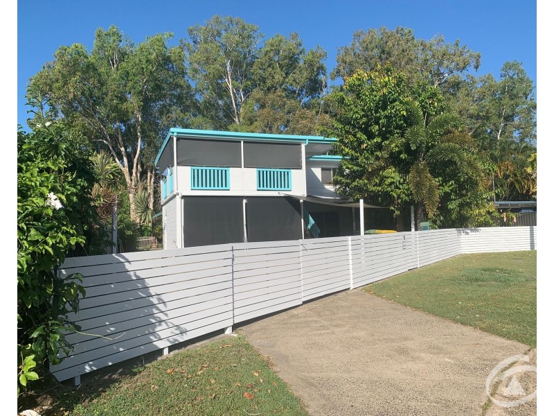 1/16 Mimosa Street, Holloways Beach QLD 4878