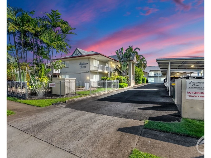 11/37-39 Winkworth Street, Bungalow QLD 4870