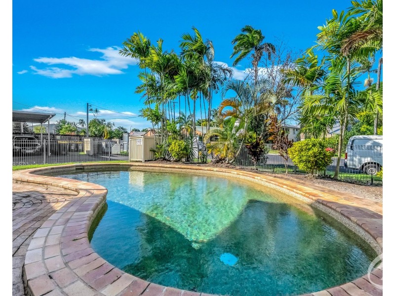 11/37-39 Winkworth Street, Bungalow QLD 4870