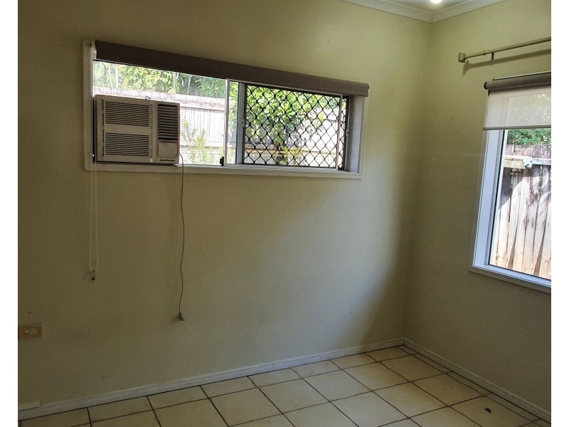 7 Rainy Mountain Place, Smithfield QLD 4878