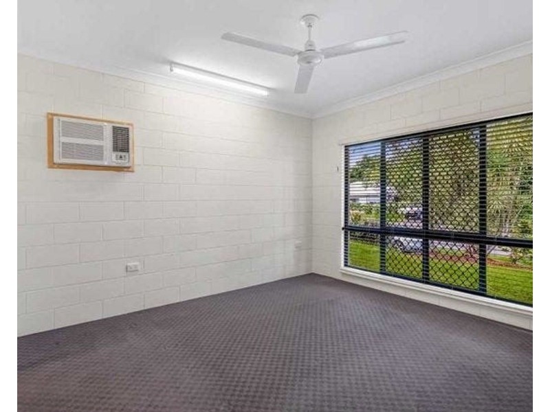 7 Nodosa Close, Mount Sheridan QLD 4868
