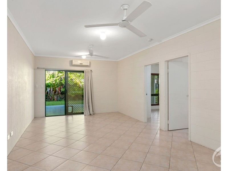 37 Pilosa Street, Redlynch QLD 4870