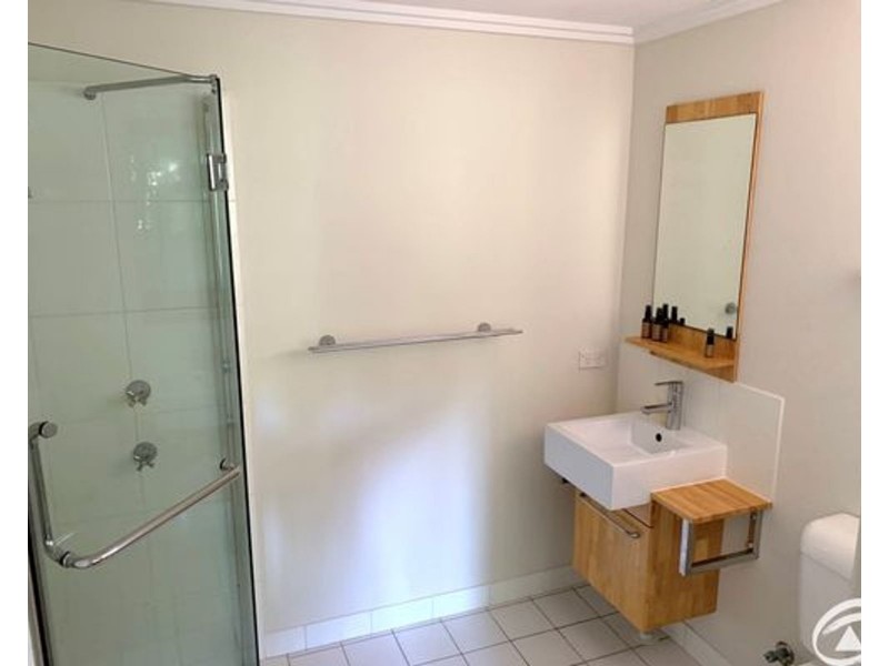 2205/22-26 Clifton Road, Clifton Beach QLD 4879