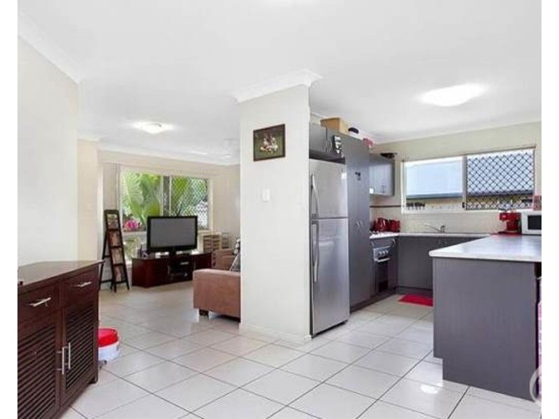 29 Cliffdale Street, Bentley Park QLD 4869